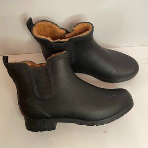 Chooka Black Waterproof Plush Delridge Chelsea Boot size 10